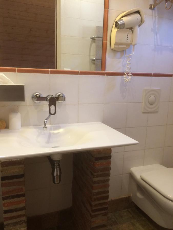 Bed and Breakfast La Ferme Au Colombier Neron Esterno foto