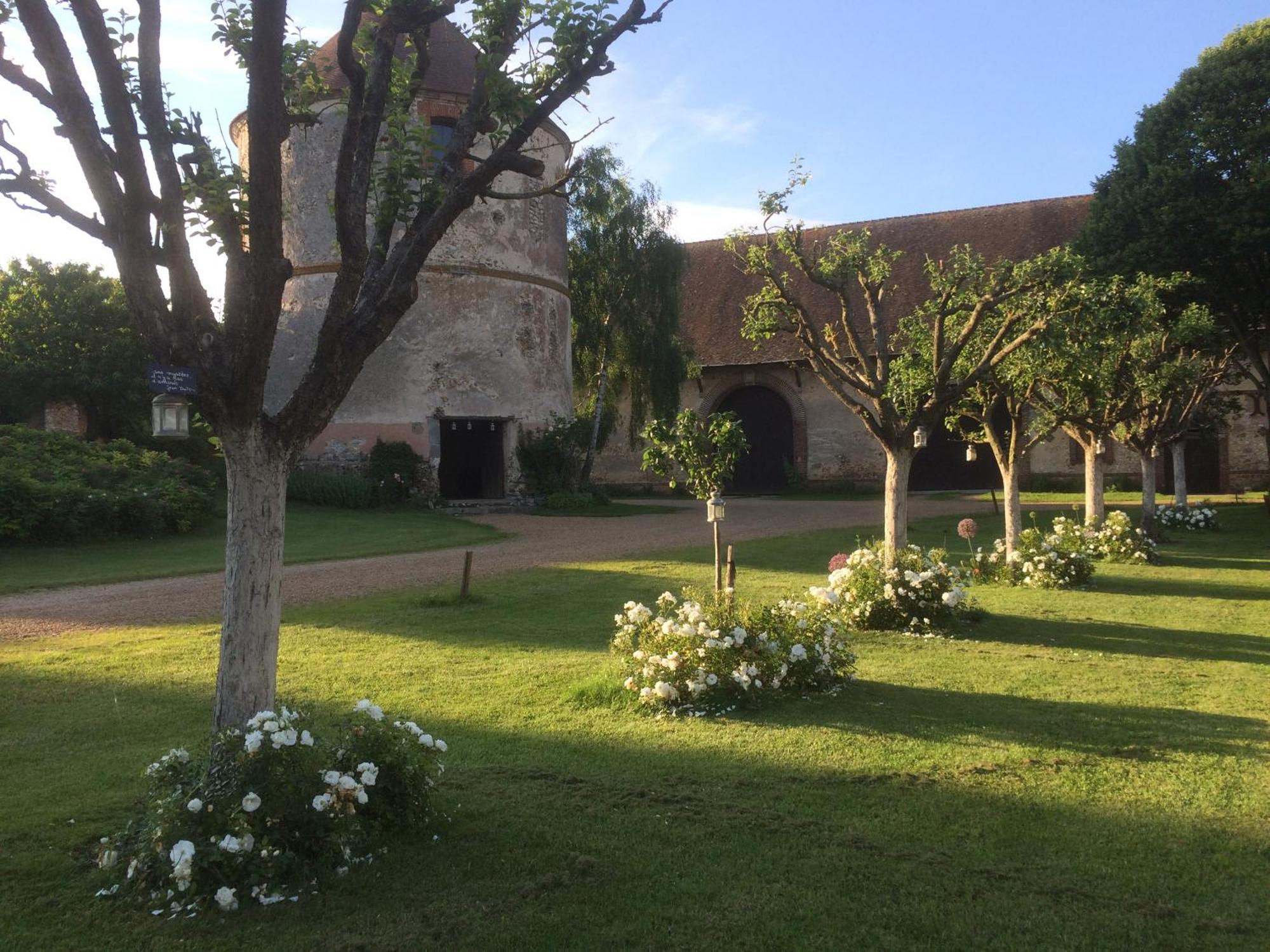 Bed and Breakfast La Ferme Au Colombier Neron Esterno foto