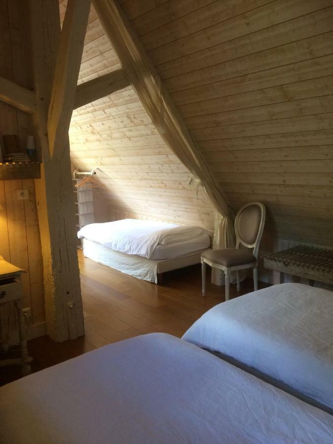 Bed and Breakfast La Ferme Au Colombier Neron Esterno foto