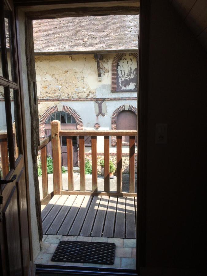 Bed and Breakfast La Ferme Au Colombier Neron Esterno foto